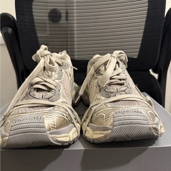 Balenciaga 3xl Men’s - Picture 5 of 10